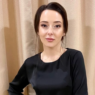Храпова Яна