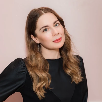 Калашникова Светлана