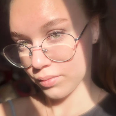 полина