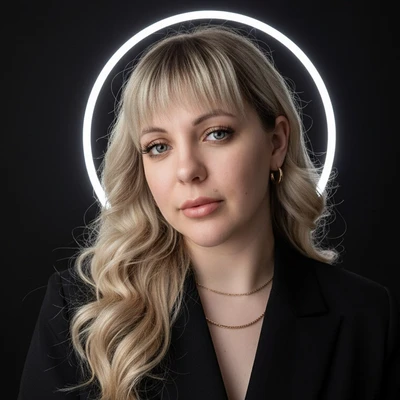 Щеблёва Елена