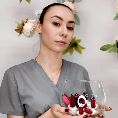Николаева Ксения