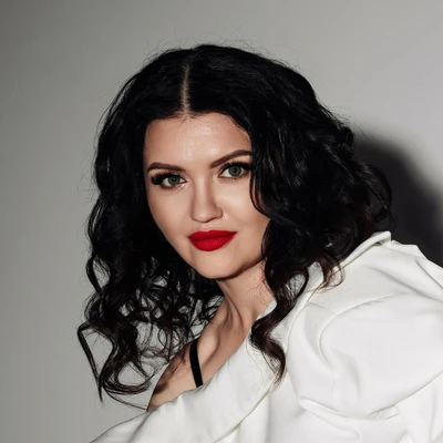 Кунгурова (Шипеленко) Елена