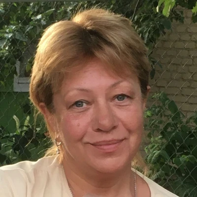 Лозинская Елена