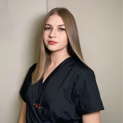 Полина
