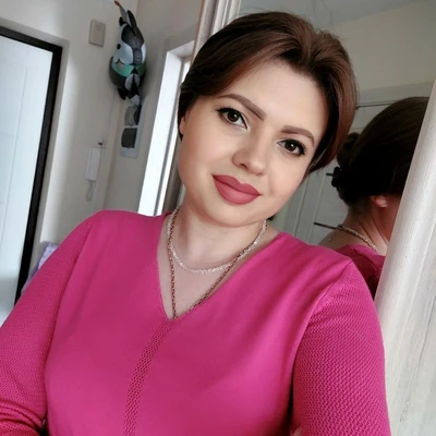 Яна