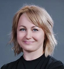 Елена Славинская