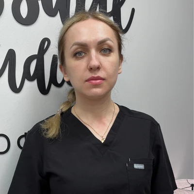 Б. Елена