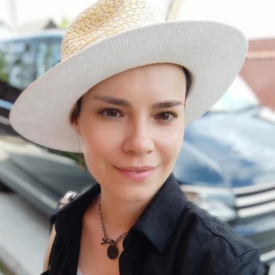 Полина