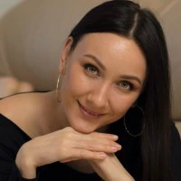 Полина