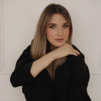 Полина