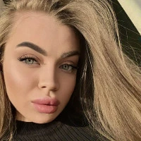 Полина
