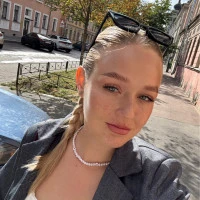 Полина