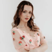 Полина