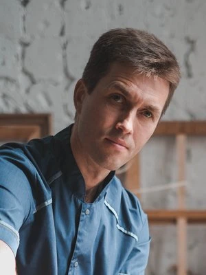 Виталий Геннадьевич Лесничий