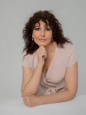 ОКСАНА ВЯЧЕСЛАВОВНА ИССА