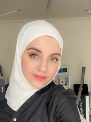 Марьям Алсадака