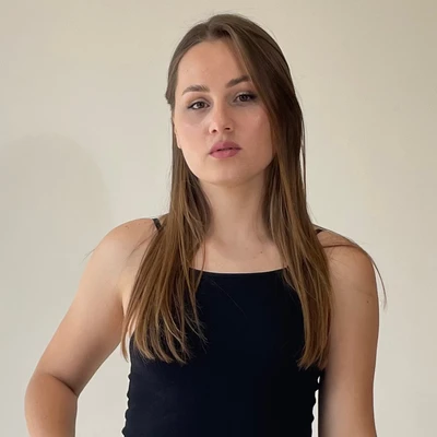 Тахмезова Элина