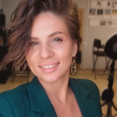 Юлия Кулакова