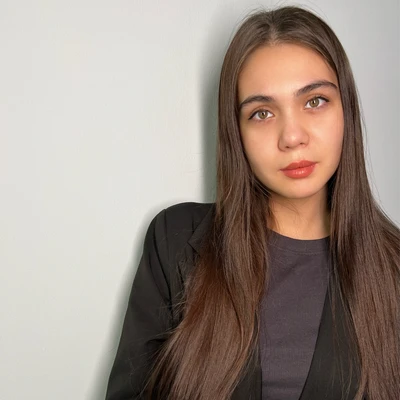 Алина Ташпулатова