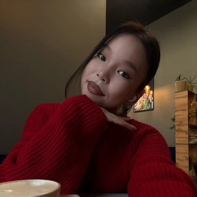 Оргаадай (мастер маникюра)