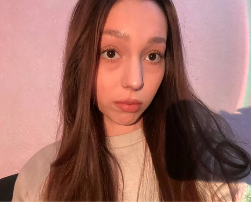 Чахлова Арина