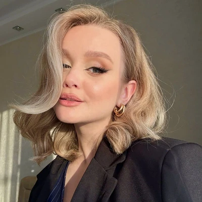 Александра Б