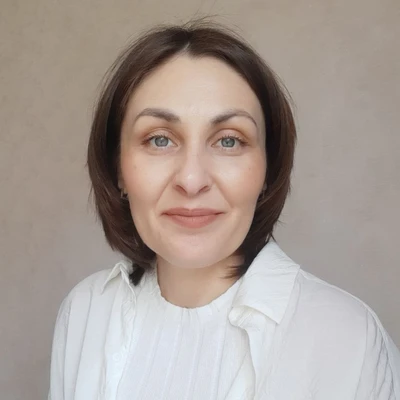 Гришкова Дина