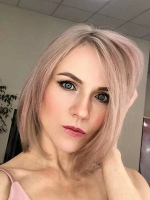 Фото Юлия Самсоник