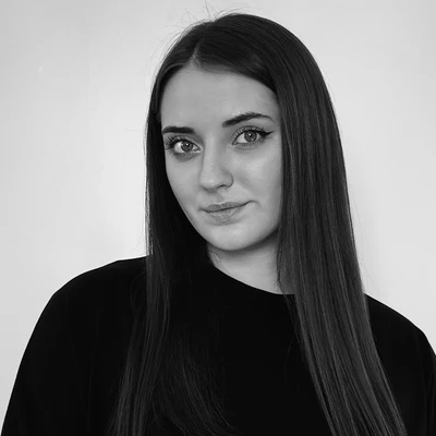 Яна