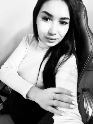 Поли Елизавета