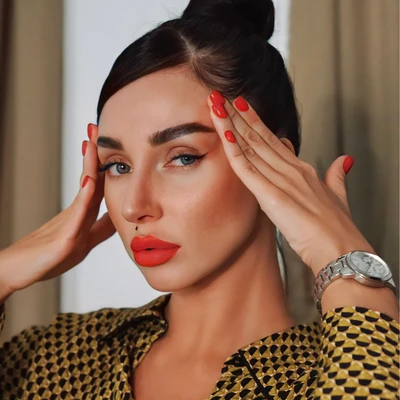 Бузанова Анна