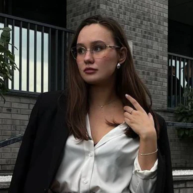 Мокроусова Виктория