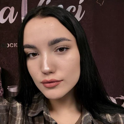 Полина
