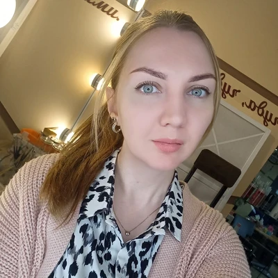 Иванова Аня