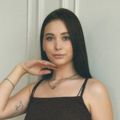 Яна