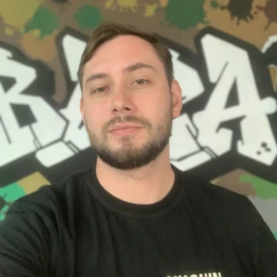 Миша