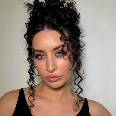 Глебова Варвара