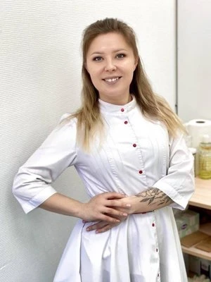 Аня Симонова