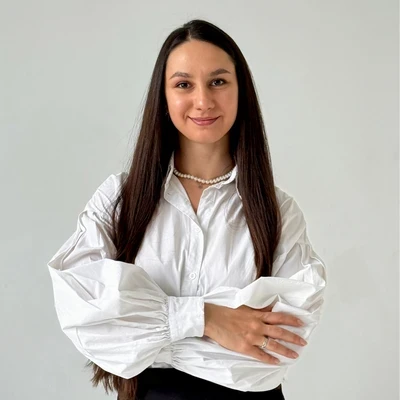Алена Олеговна