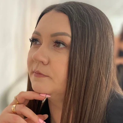 Шестакова Таня