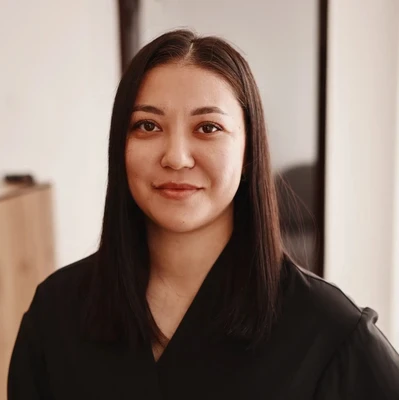 Накаябу Юлия