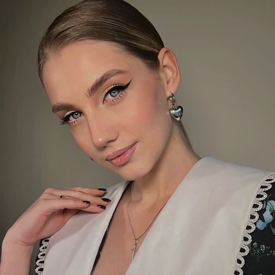 Рябинина Варвара