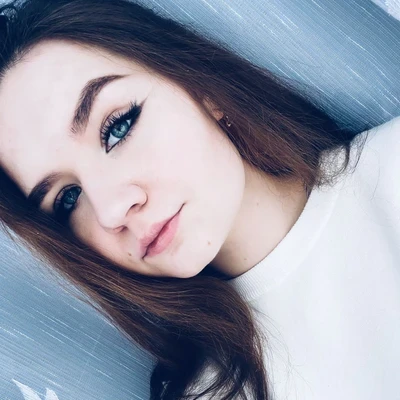 Еловенкова Александра