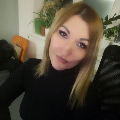 Юлия Гончарова