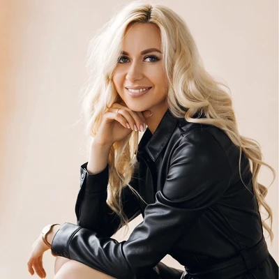 Крашенина Елена