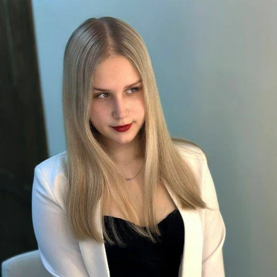 Конова Полина