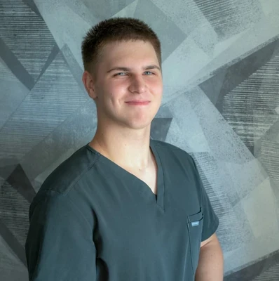 Ярослав Валерьевич