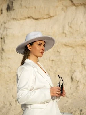 Надин Гайдар