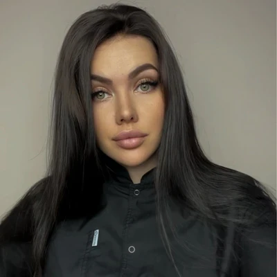 Анна Колодяжная