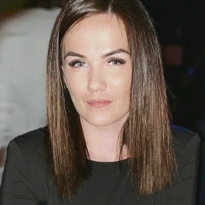 Алена Свинцова